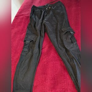 Elevated Closet Cargo Pants